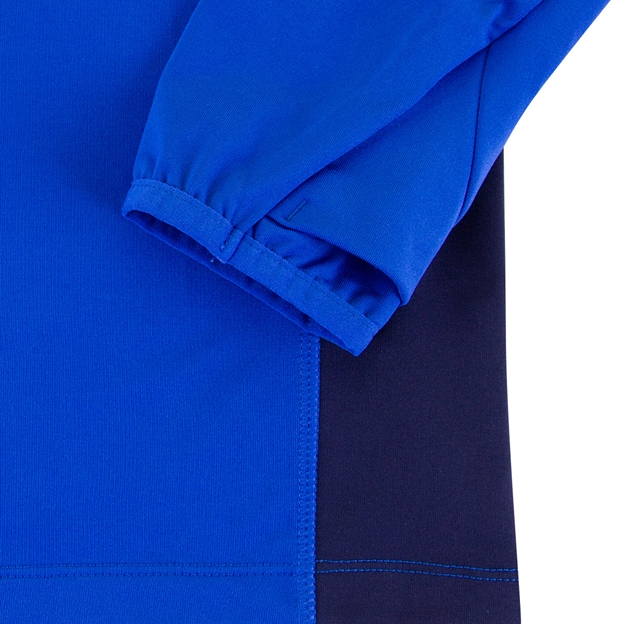 Cuff Detail