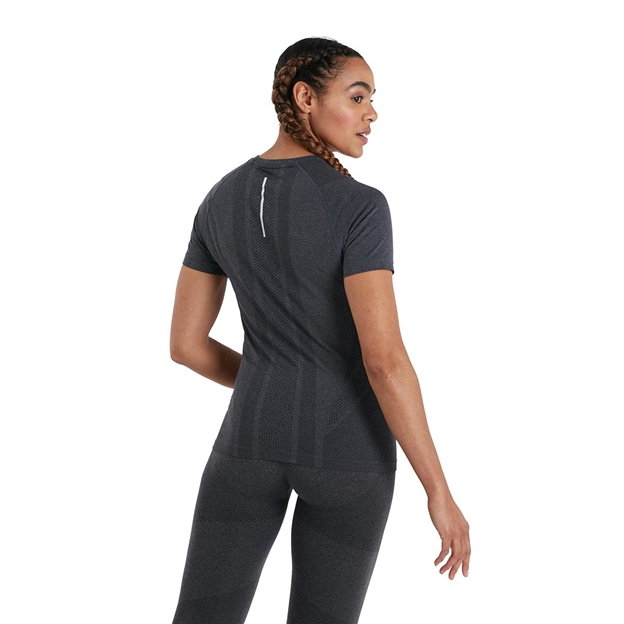 Canterbury Womens Seamless Tee - Blackened Marl - Model 3