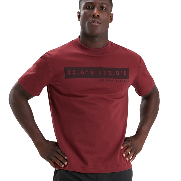 Canterbury Mens Oversize Tee - Chocolate Truffle - Model