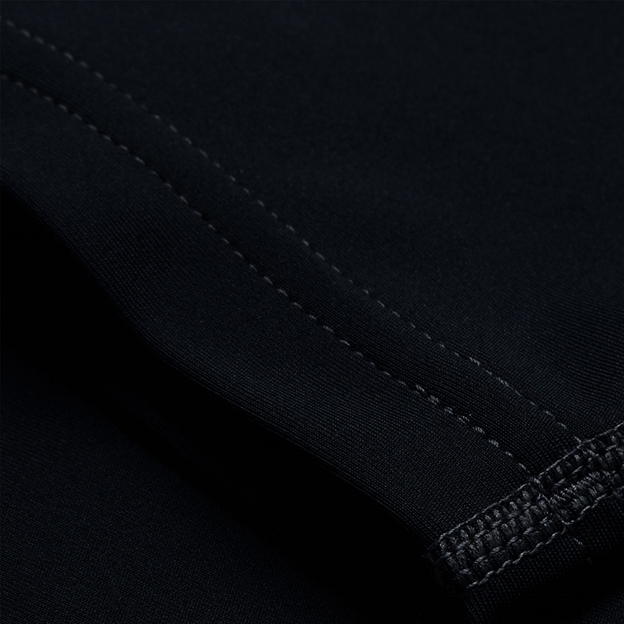 Canterbury Womens Baselayer Training Top Black - Seam Detail Close-up