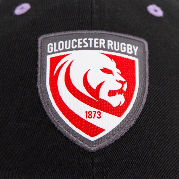 Gloucester Baseball Cap 25/26 Black/Lilac - Badge Close-up