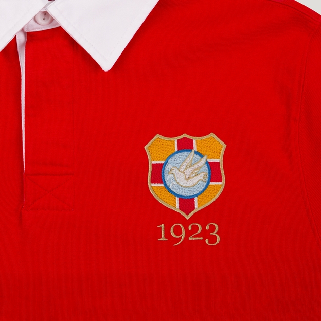 Tonga 1923 Adults Heritage Cotton Rugby Shirt Red - Badge Close-up