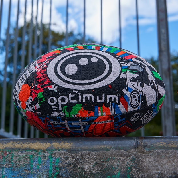 Optimum Street II Rugby Ball - Lifestyle1