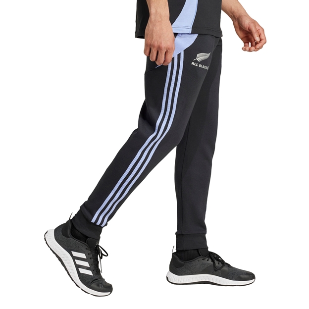 All Blacks Men Sweat Pants Black 24/25 - Model Walking