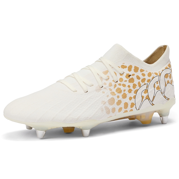 Ellie Kildunne rugby boots front
