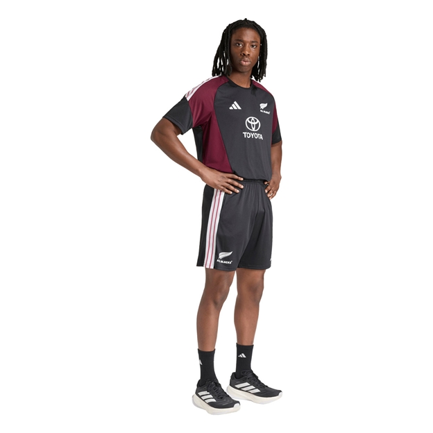 All Blacks Mens Performance T-Shirt 26/27 All Black - Model Standing View