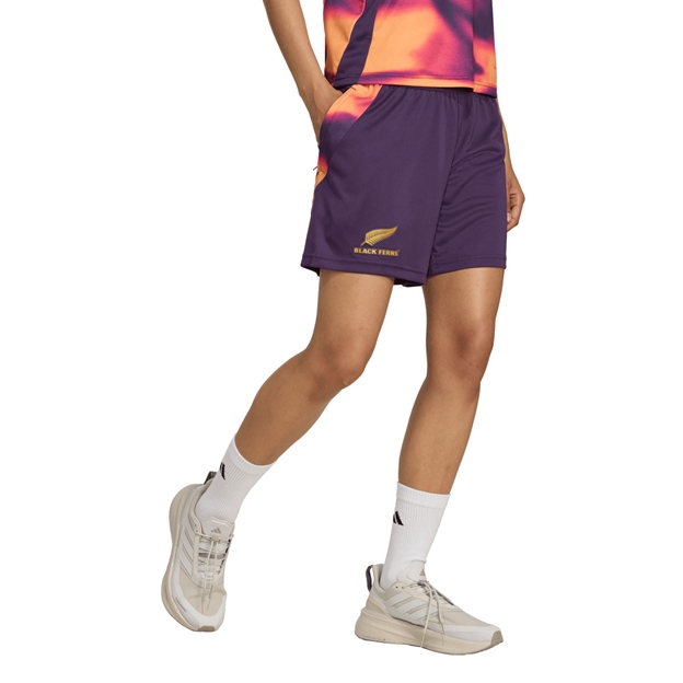 Black Ferns Womens Gym Shorts Purple 25/26 - Model Walking