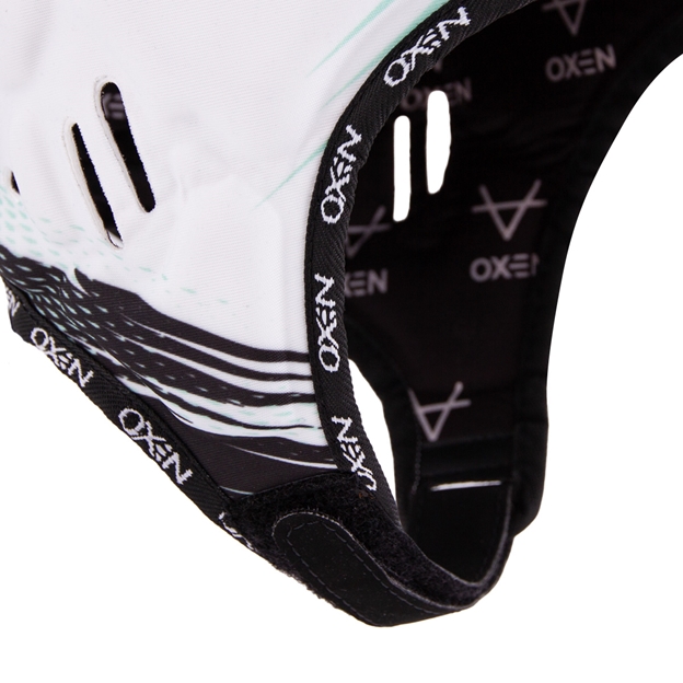 Oxen Kids DNA Headguard Cool Mint - Chinstrap Close-up