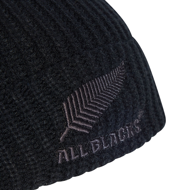 All Blacks Adults Fisherman Beanie 26/27 All Black - Fern Logo Close-up