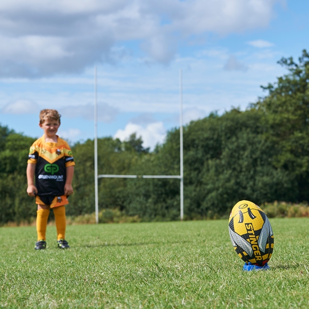 Optimum Stinger Training Rugby Ball - Pitch