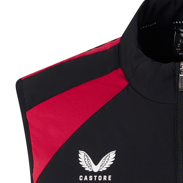England Adults Performance Lightweight Gilet 26/27 Castore Black - Castore Logo Close-up