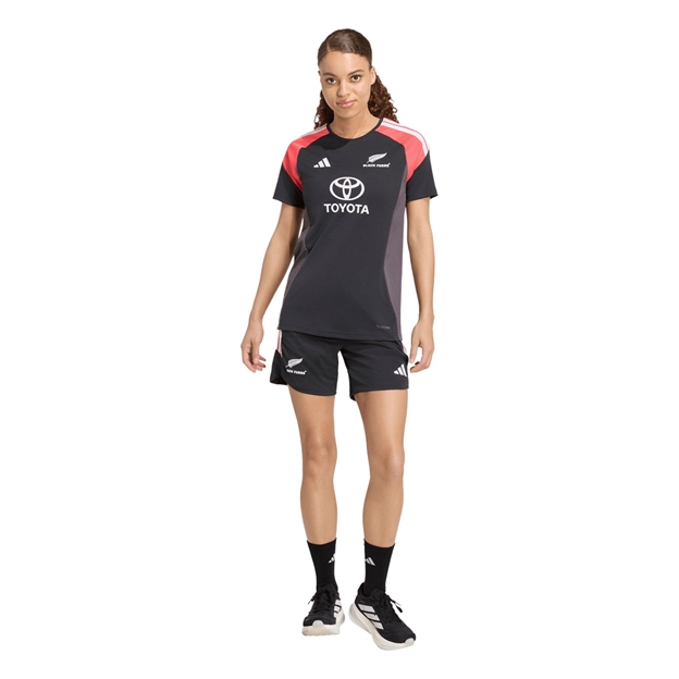 Black Ferns Womens Performance T-Shirt 26/27 Carbon - Model Walking View