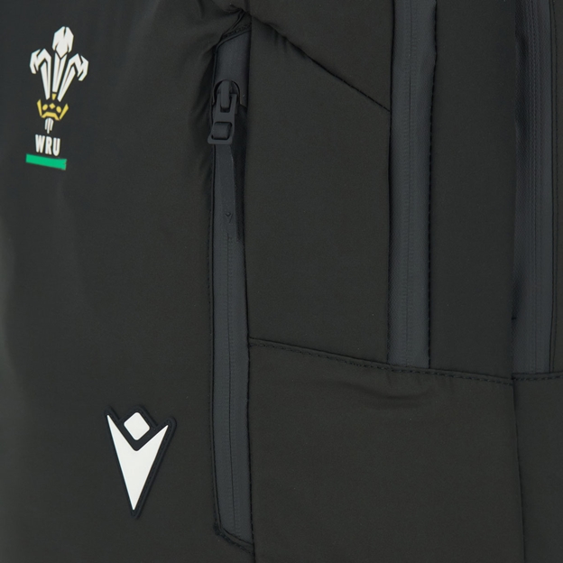Wales Adults Backpack 26/27 Black - Side Zip Close-up