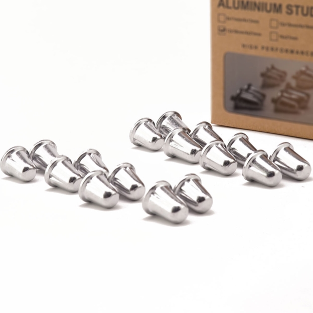 Oxen Studs Silver - Firm Ground