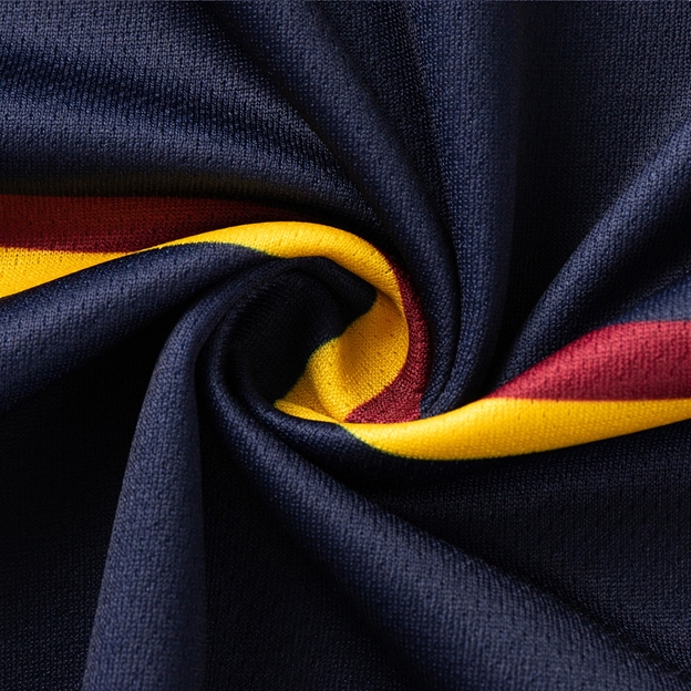 Highlanders Mens Training T-Shirt 26/27 Multi - Material Close-up