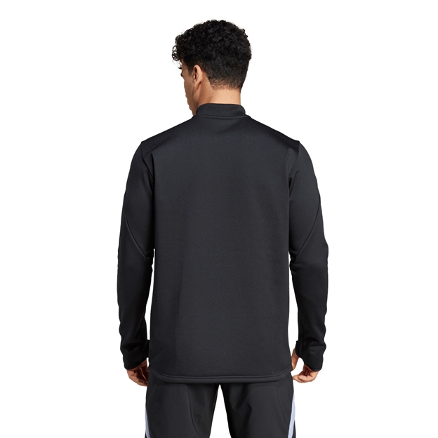IW0665-all-blacks-mens-fleece-black-2024-model-back1.jpg