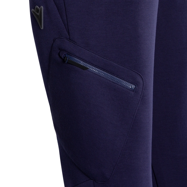 Scotland Mens Travel Pants 26/27 - Zipped Pocket Close-up