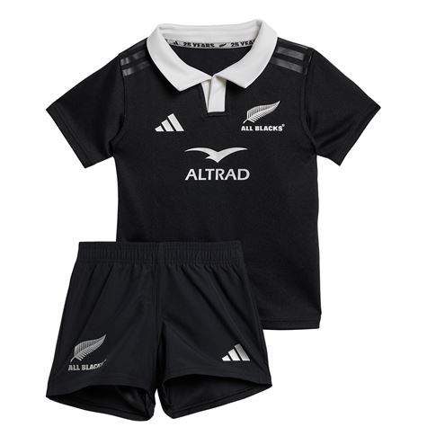 IX3118 - All Blacks Mini Kit - Black 2024 Front IX3118 - All Blacks Mini Kit - Black 2024 Front