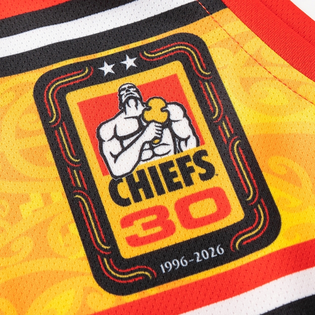 Chiefs Mens Training Vest 26/27 Multi - Chiefs Logo Close-up