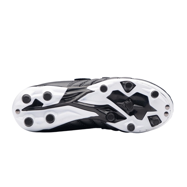 Gilbert Kids Sidestep Icon Moulded Stud Soft Ground Rugby Boots Black - Soleplate view